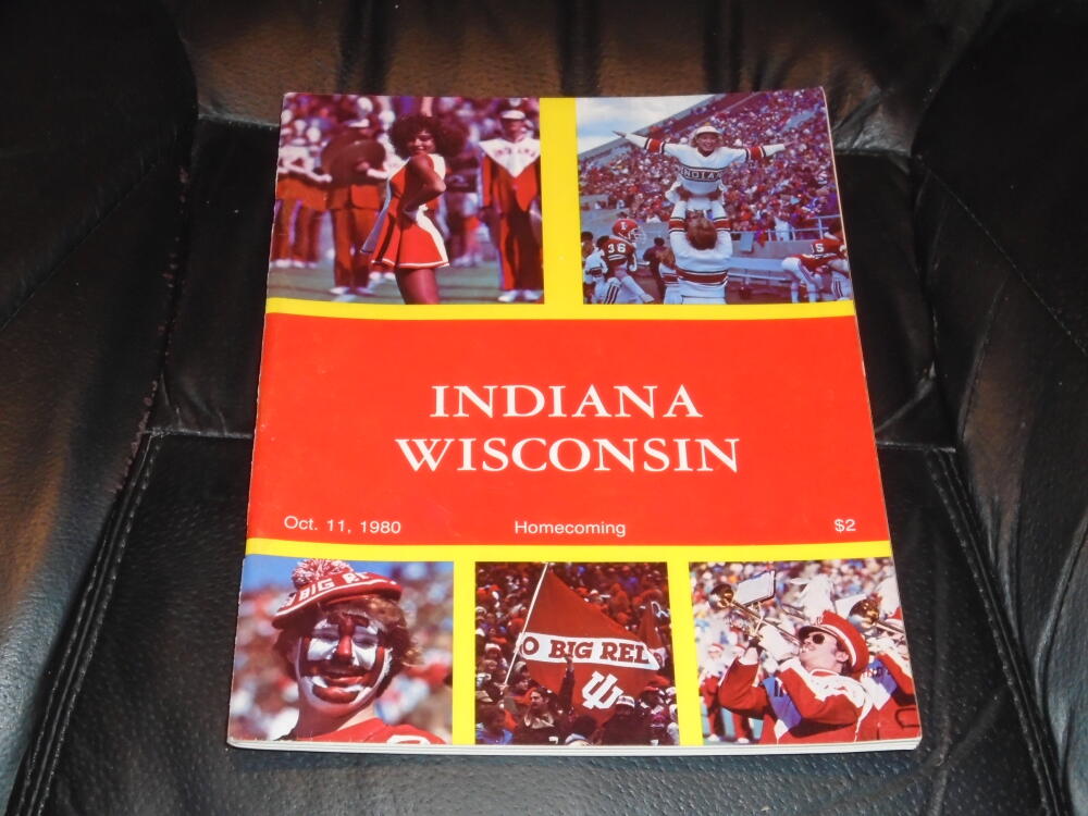 1980 WISCONSIN AT INDIANA COLLEGE FOOTBALL PROGRAM EX-MINT