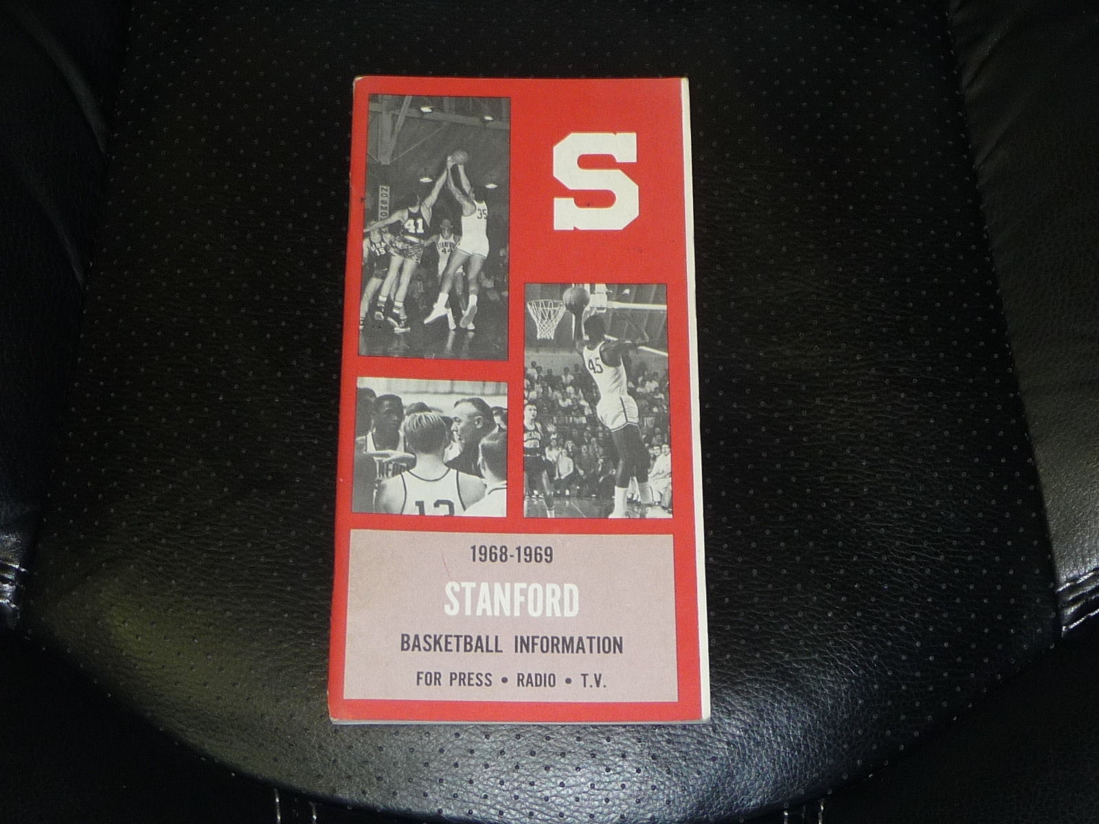1968 1969 STANFORD UNIVERSITY COLLEGE BASKETBALL MEDIA GUIDE EX-MINT